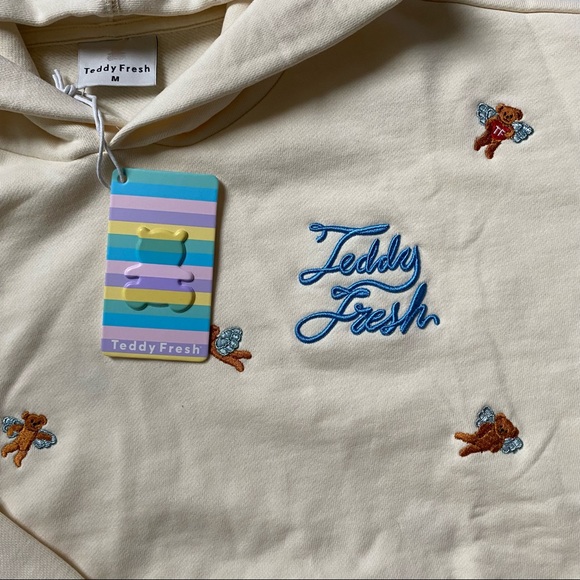 Teddy Fresh NWT Women’s Angel Bear Hoodie in Bone - Picture 5 of 9